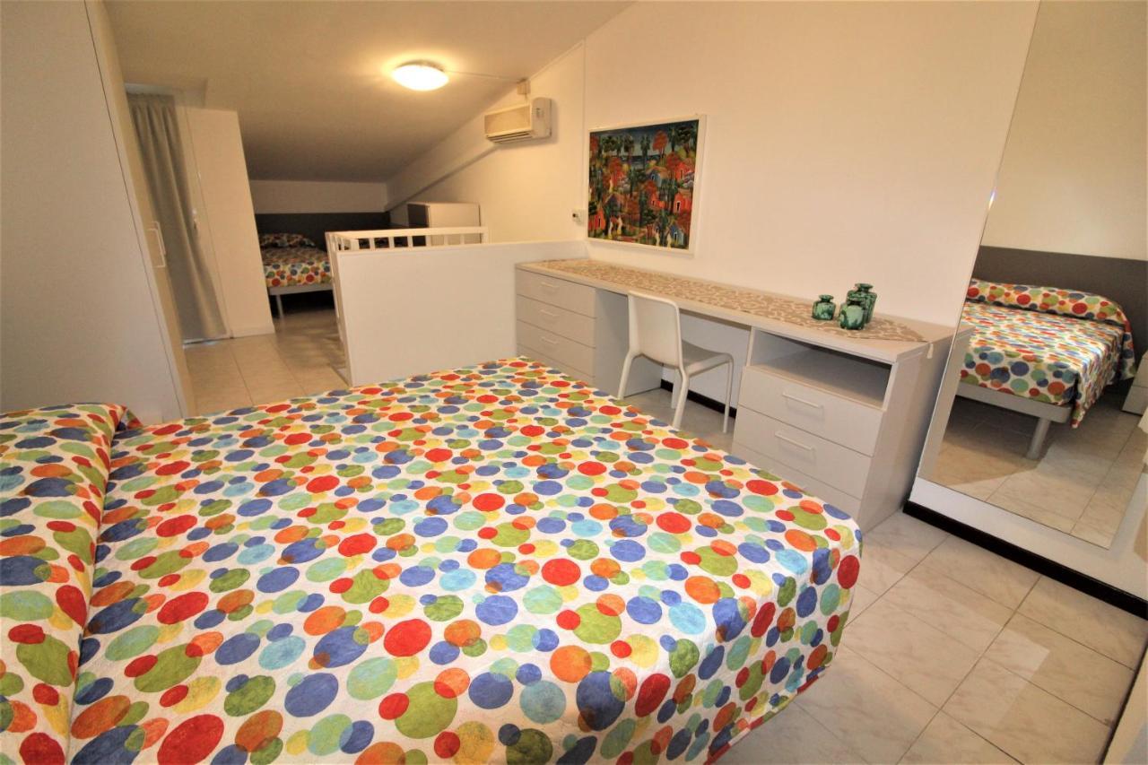 Residence Isvico Lignano Sabbiadoro Esterno foto