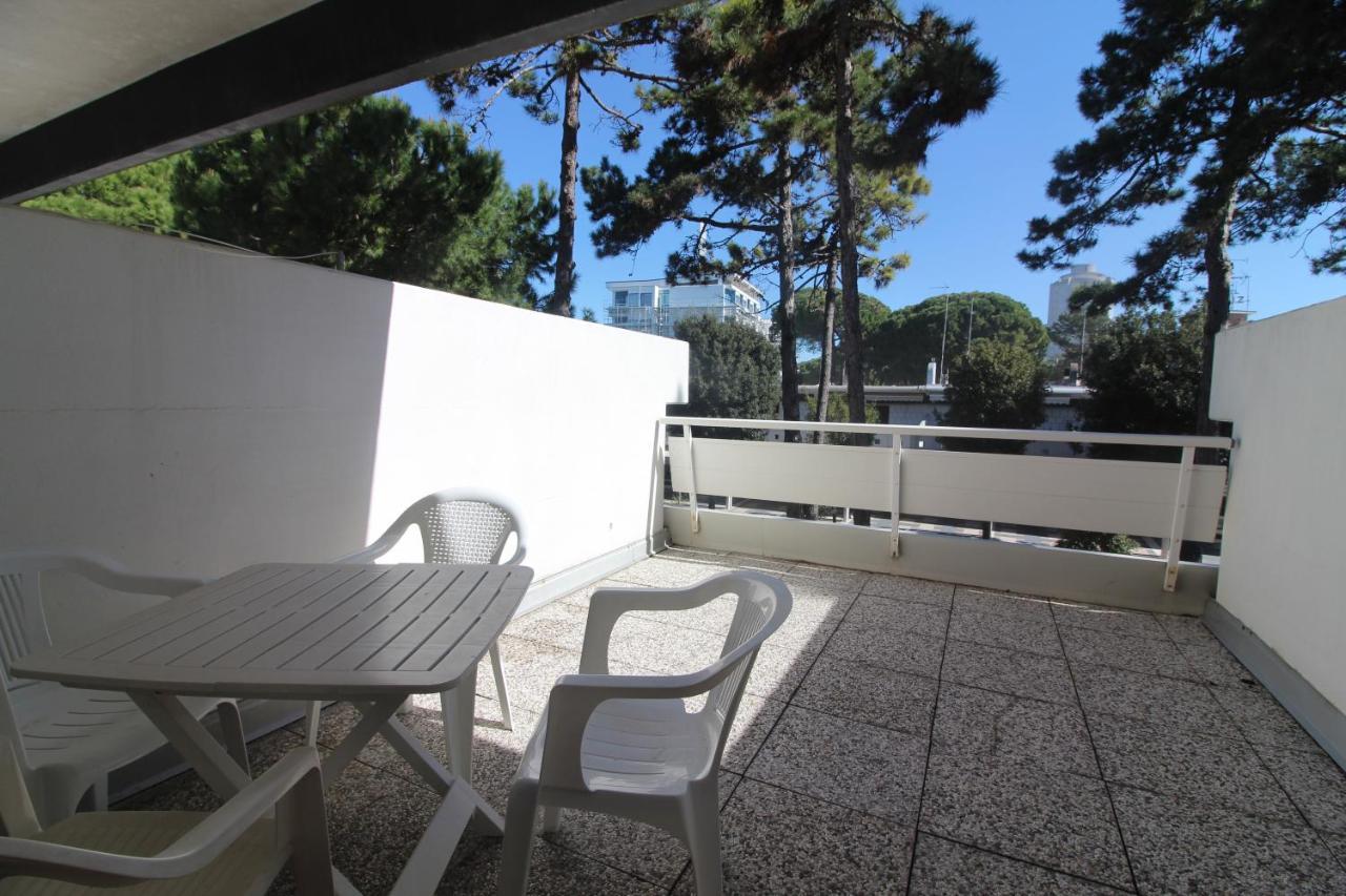 Residence Isvico Lignano Sabbiadoro Esterno foto